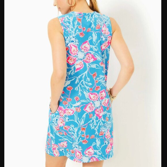 Lilly Pulitzer Johana Cover-Up Dress in Multi Bahamian Rhapsody - Picture 2 of 9